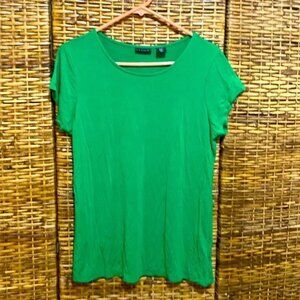 EUC TAHARI Kelly green short sleeve T-shirt XL